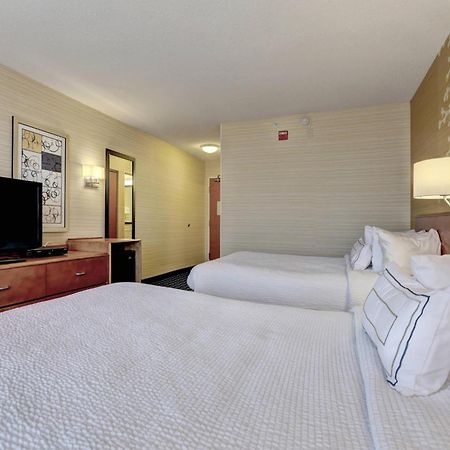 Fairfield Inn & Suites By Marriott Edison - South Plainfield Экстерьер фото