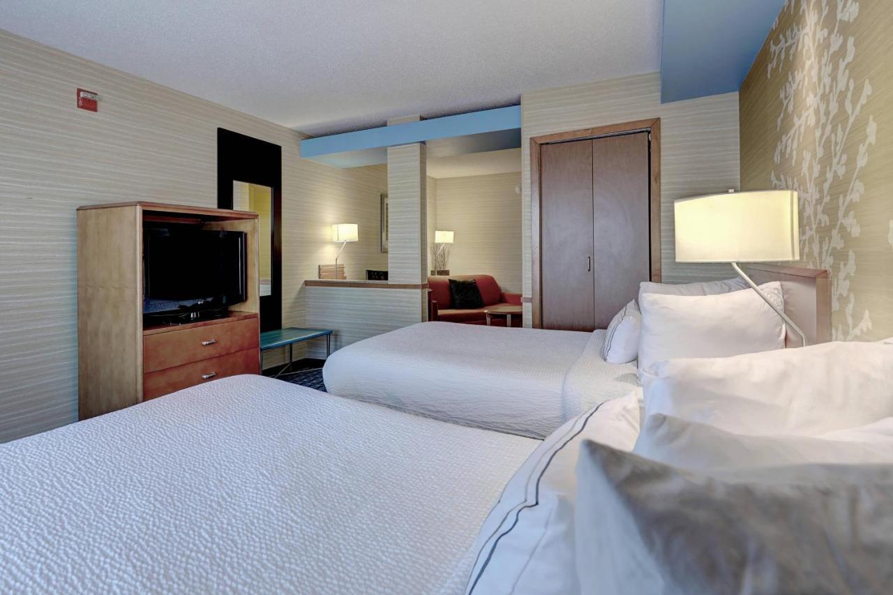 Fairfield Inn & Suites By Marriott Edison - South Plainfield Экстерьер фото