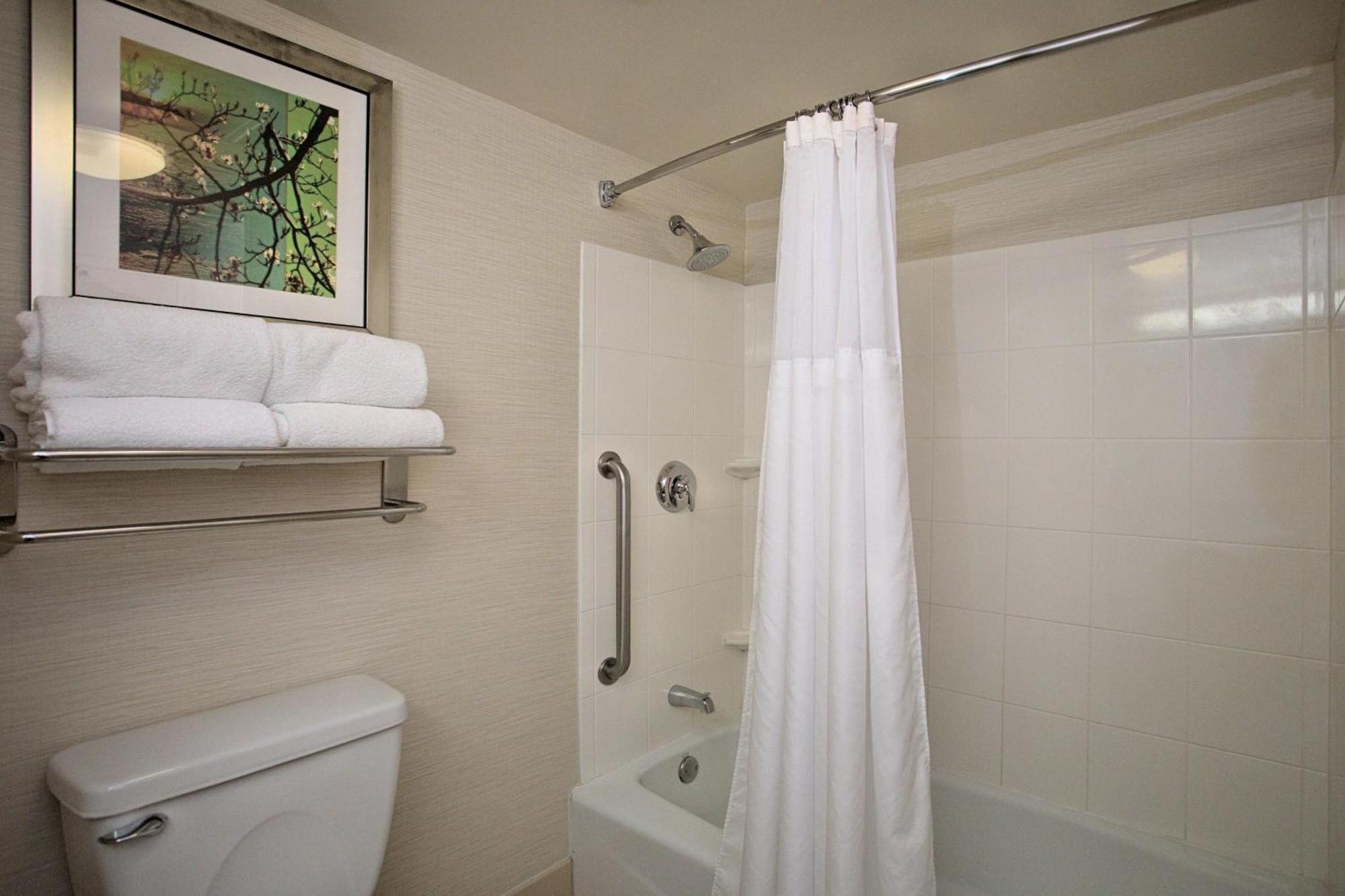 Fairfield Inn & Suites By Marriott Edison - South Plainfield Экстерьер фото