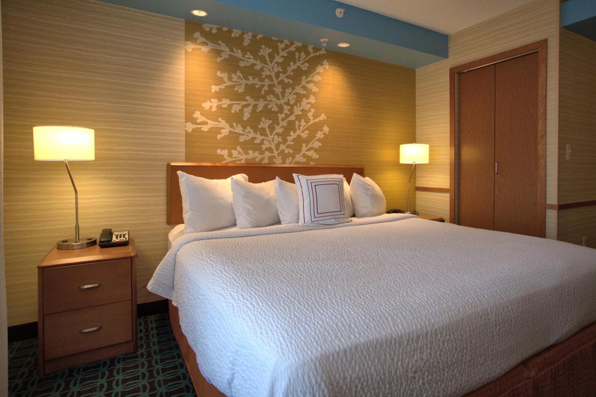 Fairfield Inn & Suites By Marriott Edison - South Plainfield Экстерьер фото