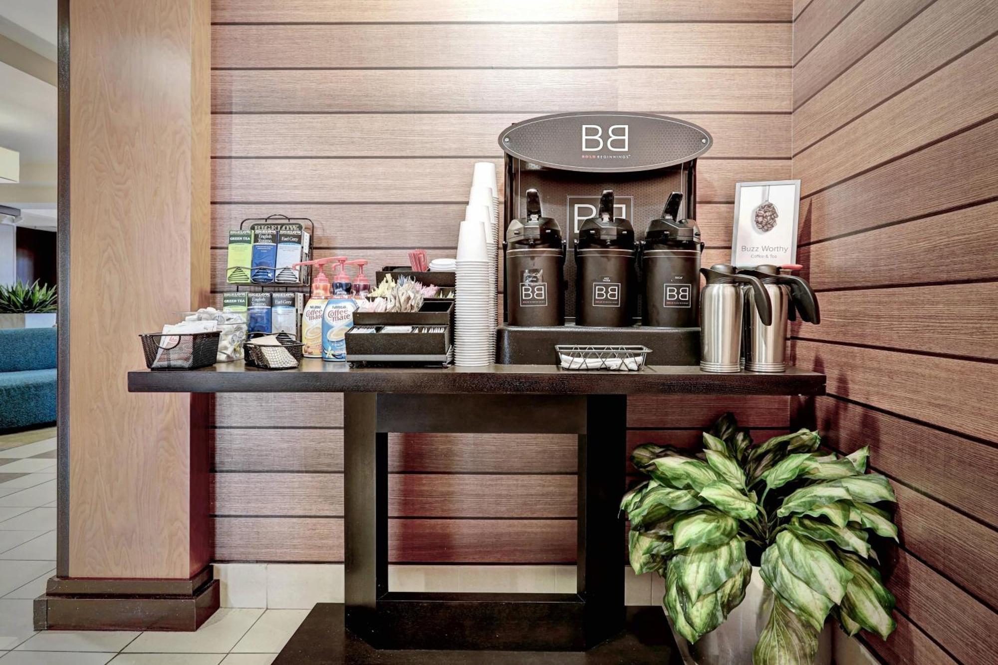 Fairfield Inn & Suites By Marriott Edison - South Plainfield Экстерьер фото